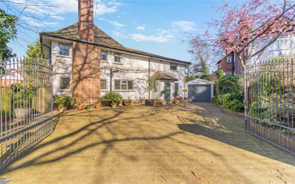 Main image of property: Tavistock Drive, Mapperley Park, Nottingham, NG3