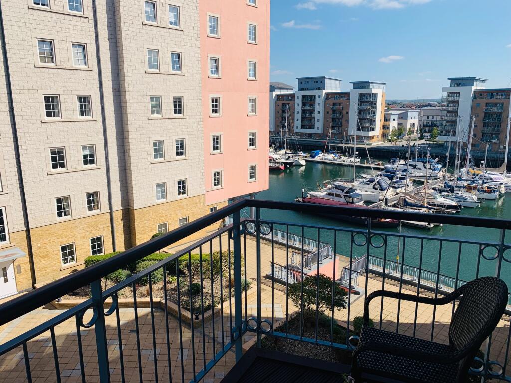 Main image of property: Centre Quay, Portishead