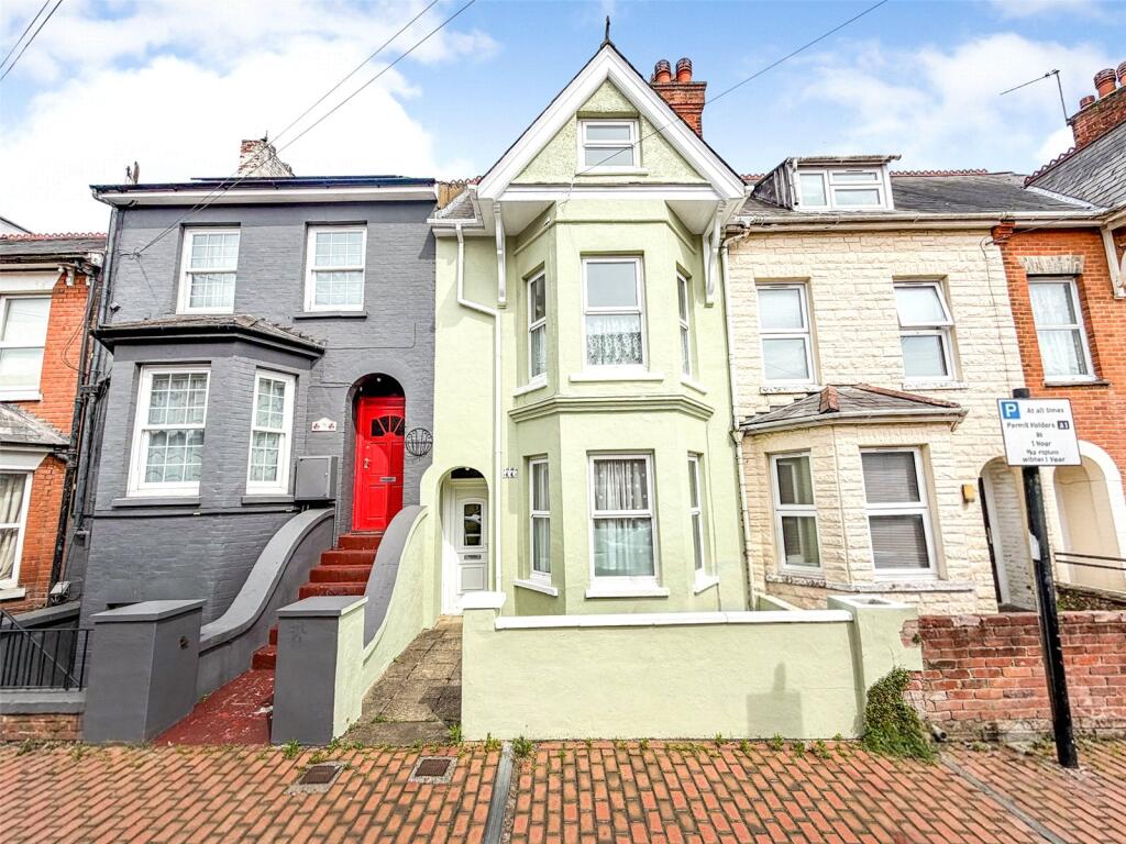 Main image of property: Gordon Road, Aldershot, Hampshire, GU11
