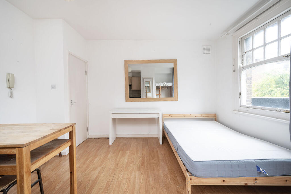 Main image of property: Clarence Place, Clapton, London, E5