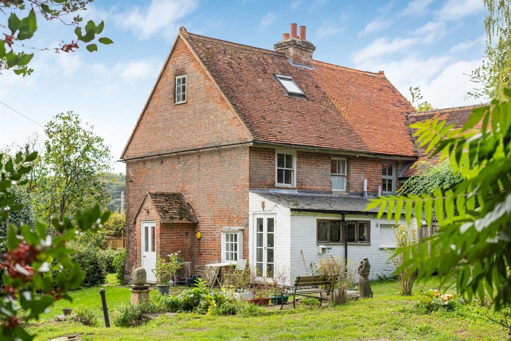 Main image of property: Beech Grove Cottages, Chisbridge Lane