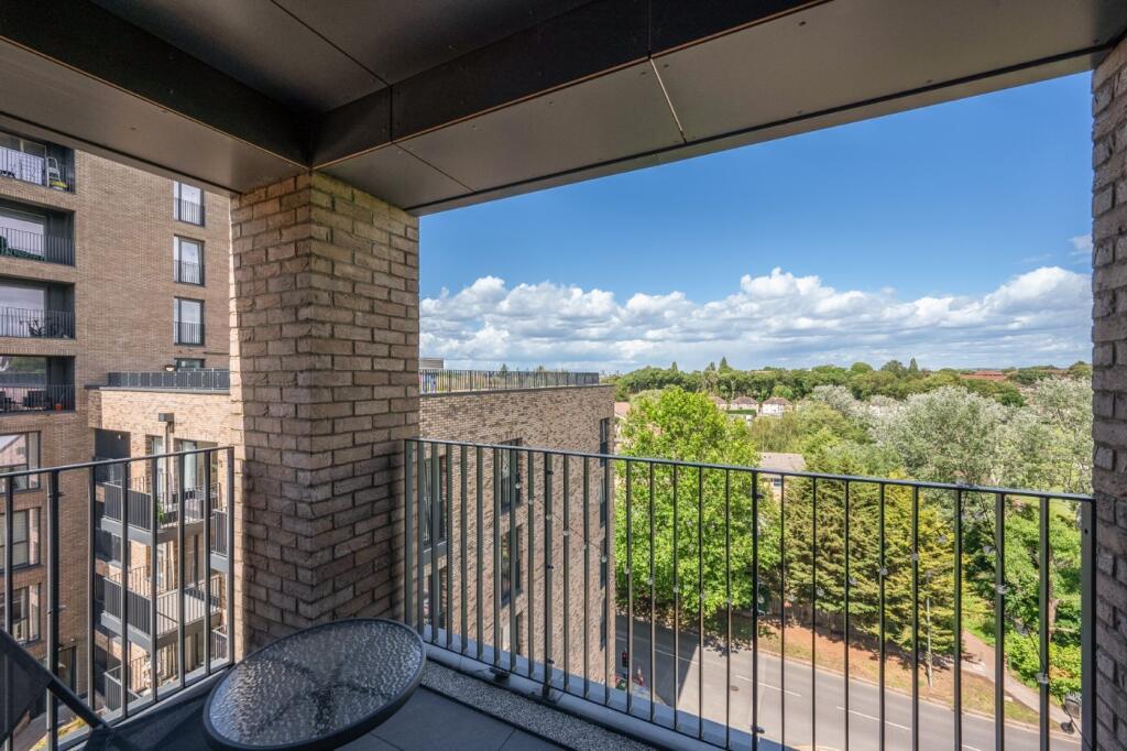 Main image of property: Haverley Street, London, SE26