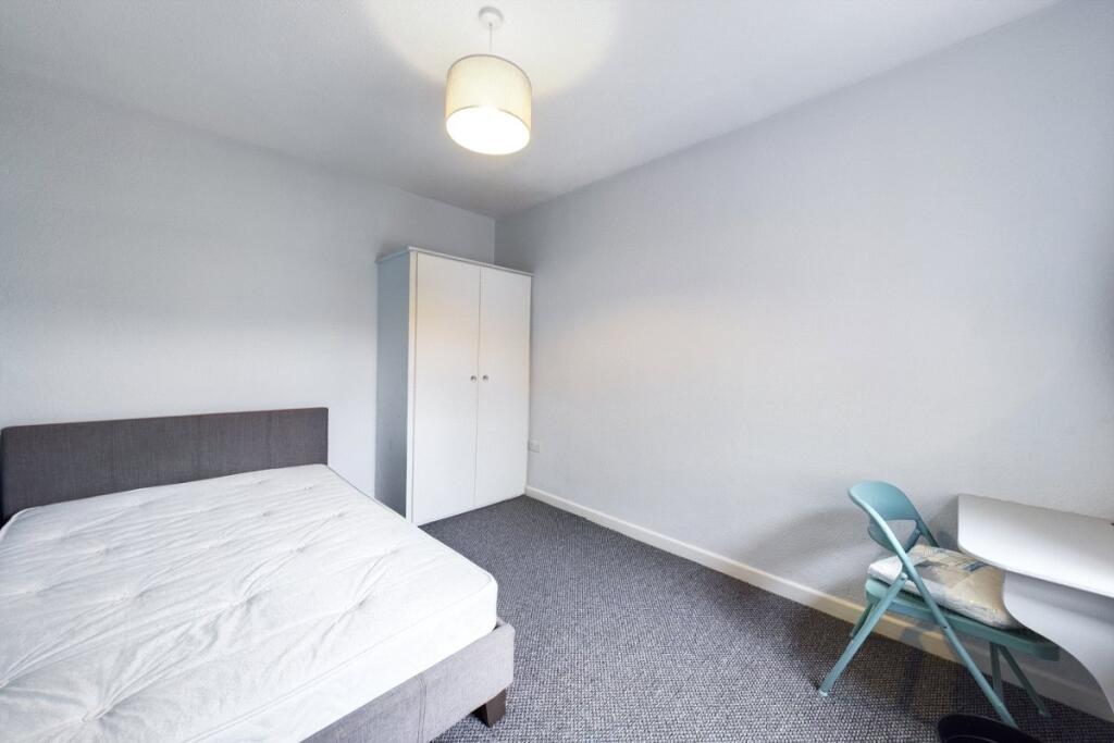 Main image of property: Euston Road, Northampton, Northamptonshire, NN4