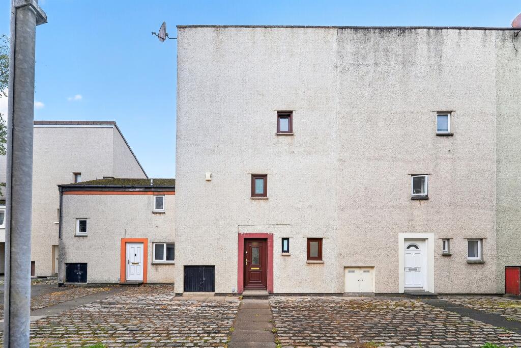 Main image of property: Moorfoot Place, Bourtreehill South, Irvine