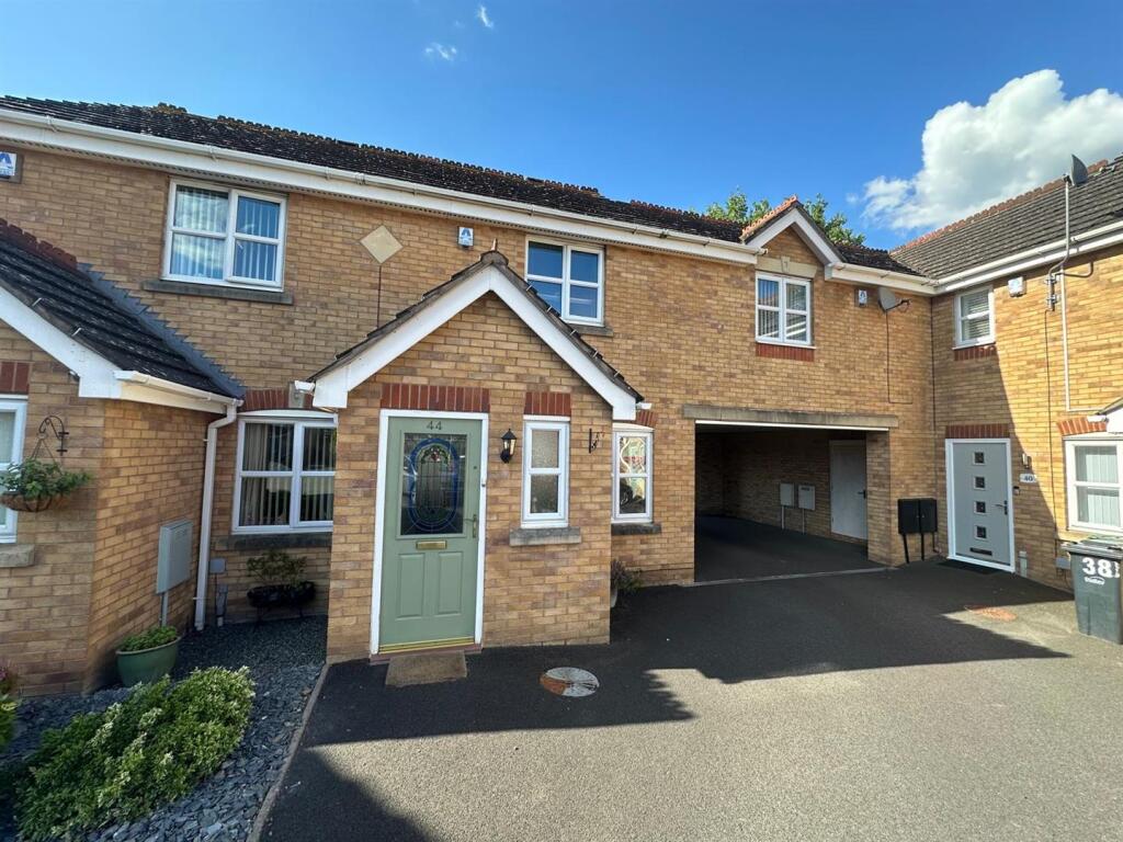 Main image of property: Goldencross Way, Brierley Hill, West Midlands