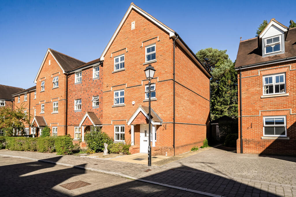 Main image of property: Fitzroy Place, Reigate, RH2