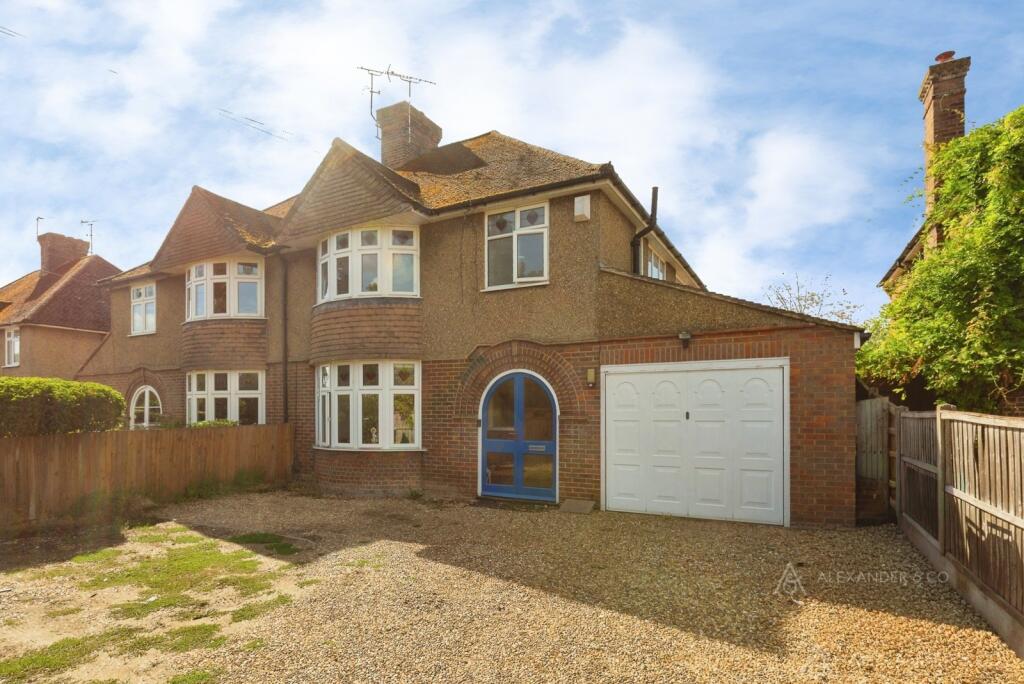 Main image of property: Tring Road, Aylesbury, Buckinghamshire, HP20