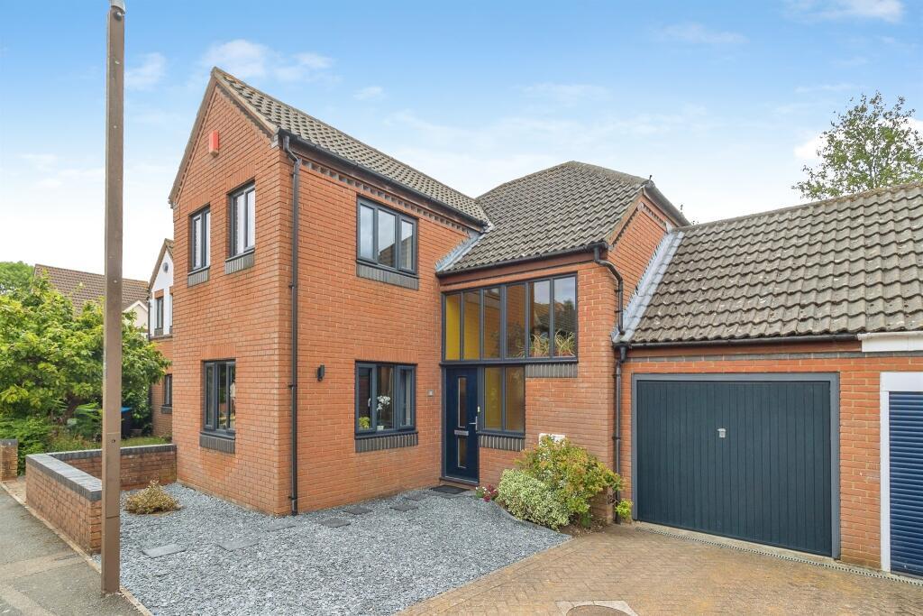 Main image of property: Taverner Close, Old Farm Park, MILTON KEYNES