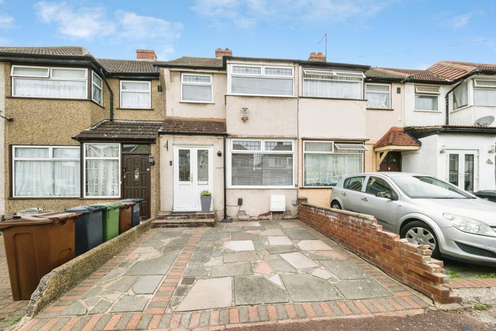 Main image of property: Third Avenue, Dagenham, Essex, RM10