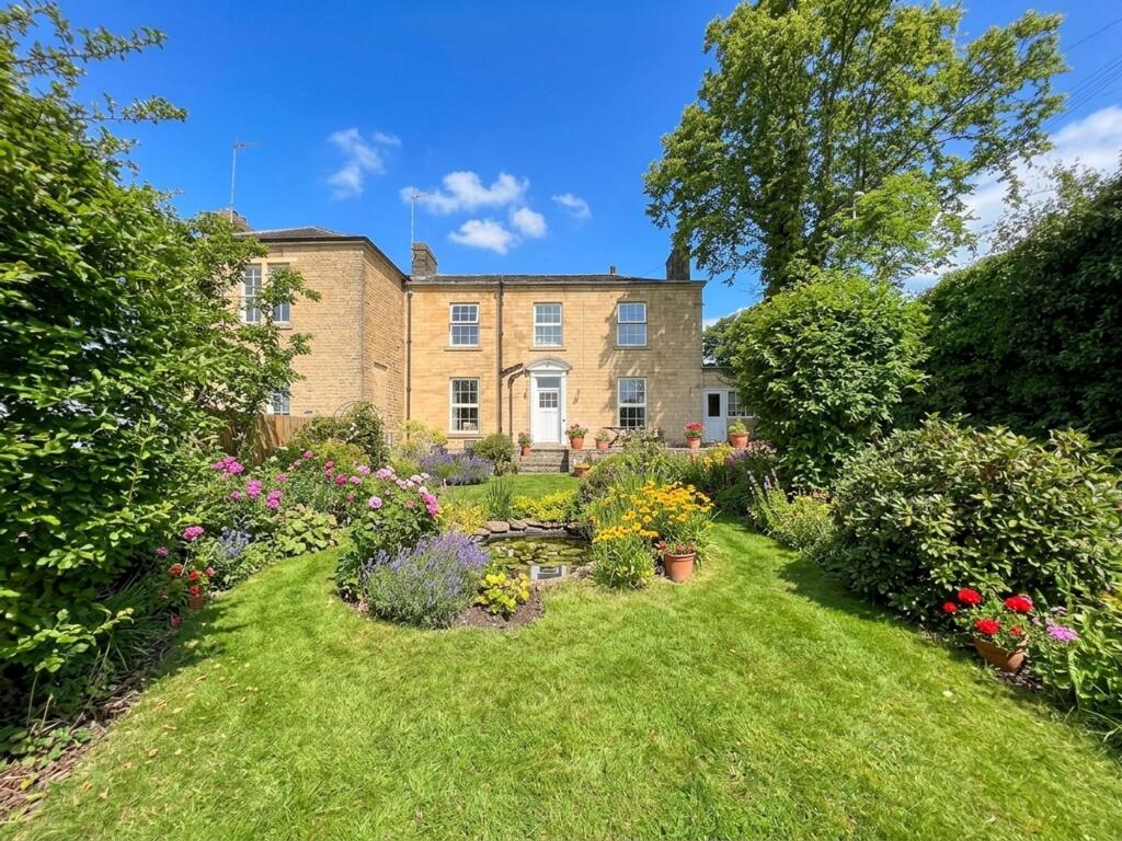 Main image of property: Cowms Lodge, Lascelles Hall Road, Lascelles Hall