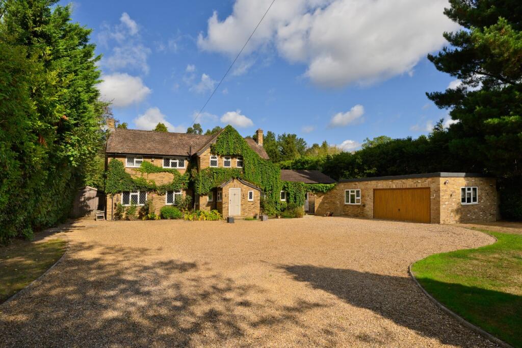 Main image of property: Meadway, Esher, Surrey, KT10