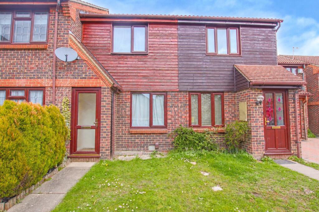 Main image of property: Charterhouse Close, Bracknell, RG12