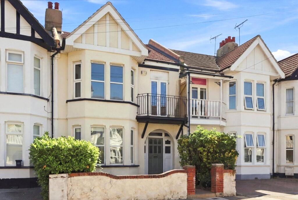 Main image of property: Plas Newydd, Thorpe Bay, Essex, SS1