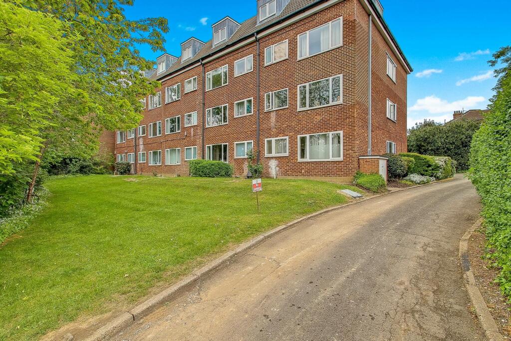 Main image of property: Gainsborough Road, London