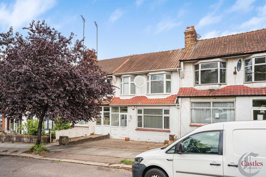 Main image of property: Tewkesbury Terrace, N11