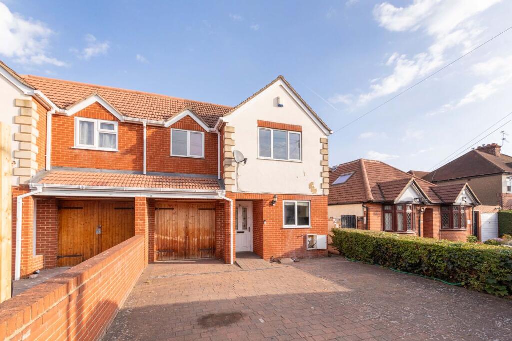 Main image of property: Downs Road, Langley , SL3