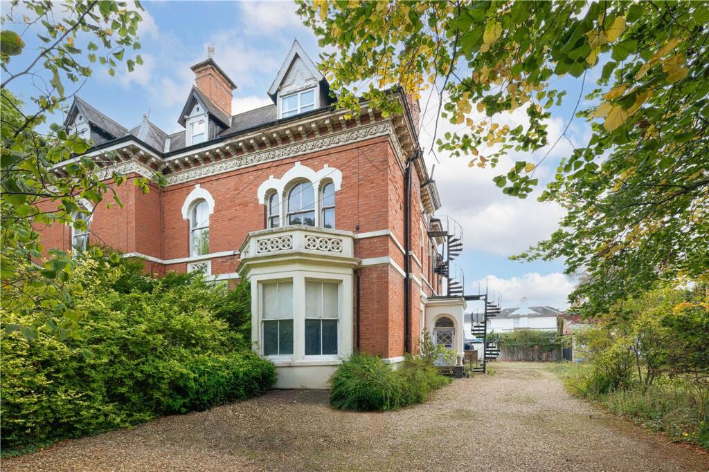 Main image of property: Knighton Park Road, Stoneygate, Leicester, LE2