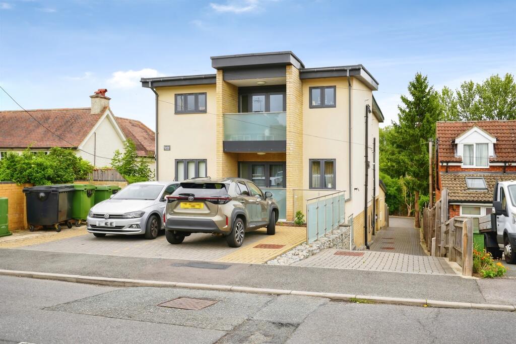 Main image of property: Kennington Road, Kennington, Oxford