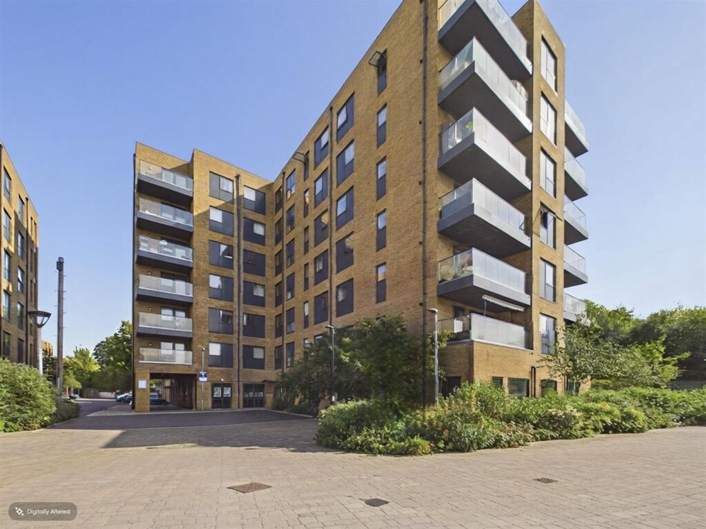 Main image of property: Leaden Hill, Coulsdon