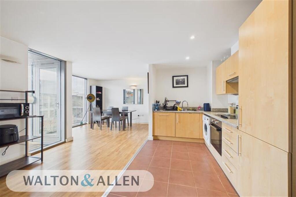 Main image of property: The Hicking Building, Queens Road