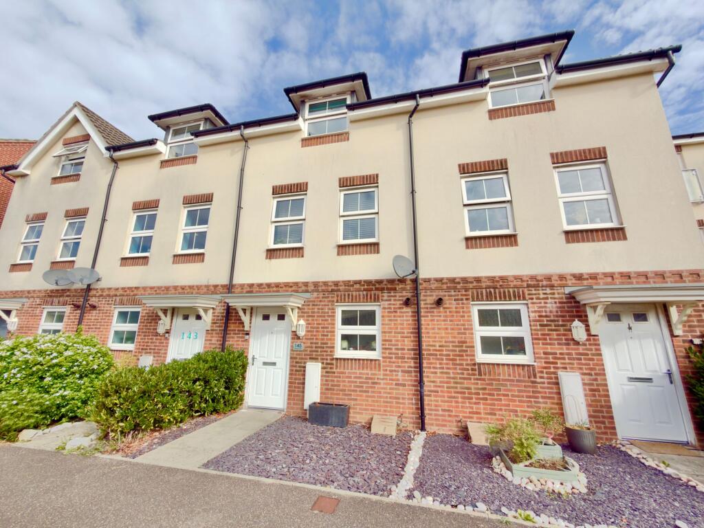 Main image of property: White's Way, Hedge End, SO30