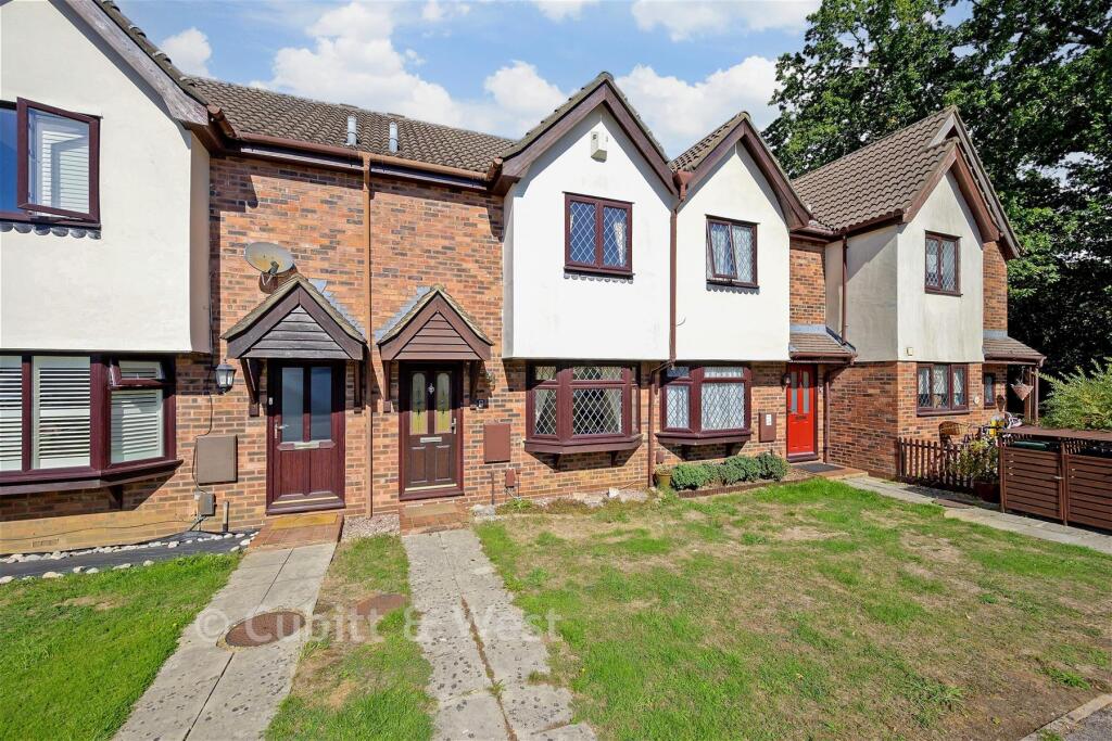 Main image of property: Fleetwood Close, Tadworth, Surrey