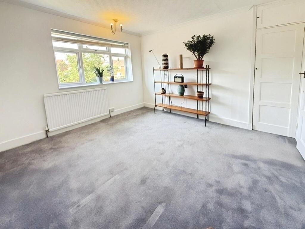 Main image of property: Santingfield North, Farley Hill, Luton, LU1