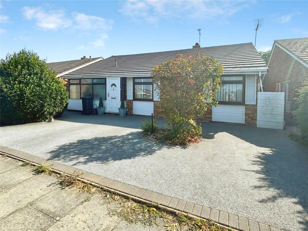 Main image of property: Eastchurch Road, Cliftonville, Margate, Kent, CT9