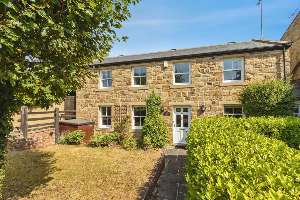 Main image of property: Gate House Court, Woodlesford, Leeds