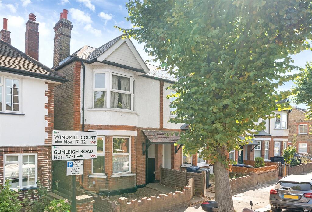 Main image of property: Gumleigh Road, London, W5