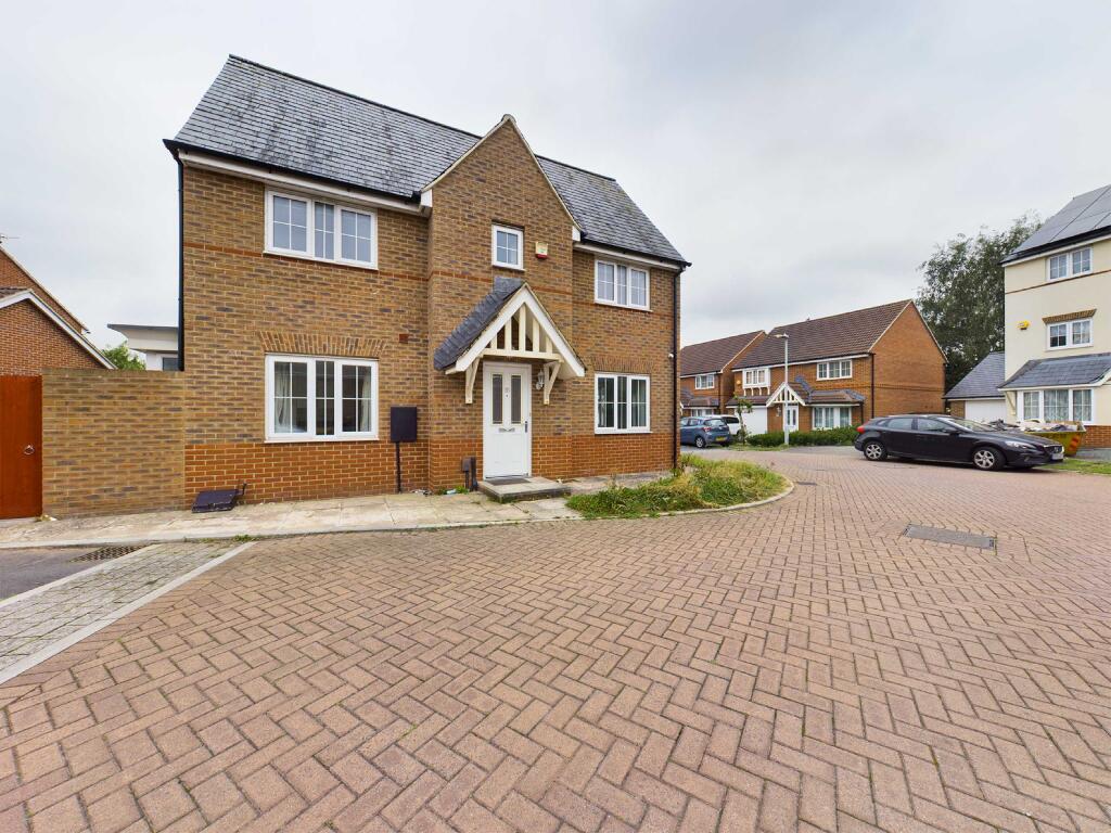 Main image of property: Diamond Jubilee Close, Gloucester, GL1