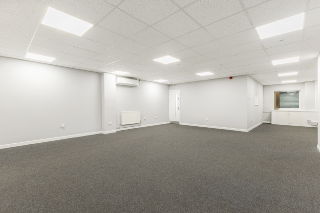 EDIT_101878_Unit-V-W-Riverside-Industrial-Estate-Atherstone-40.png