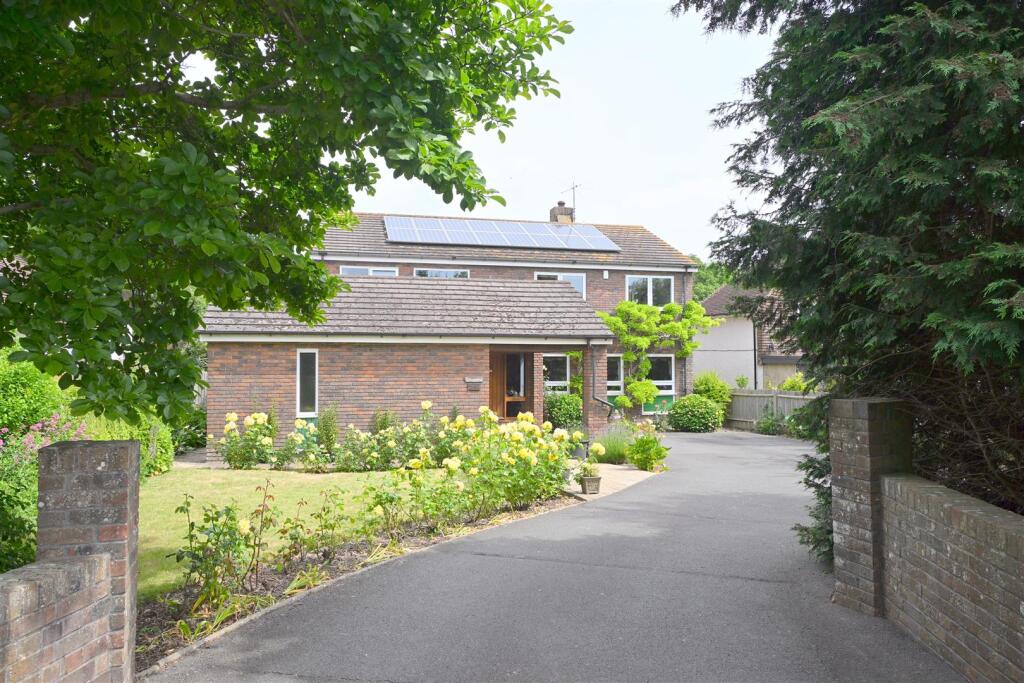 Main image of property: Kings Drive, Eastbourne