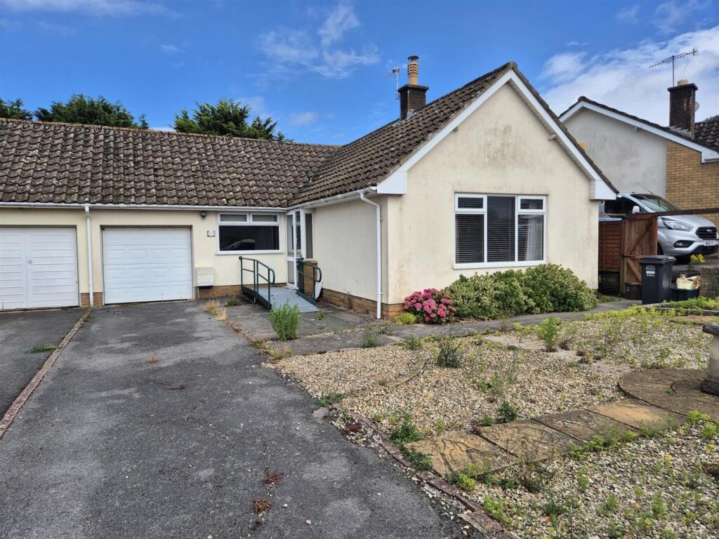 Main image of property: Orchard Road, Hutton, Weston-Super-Mare