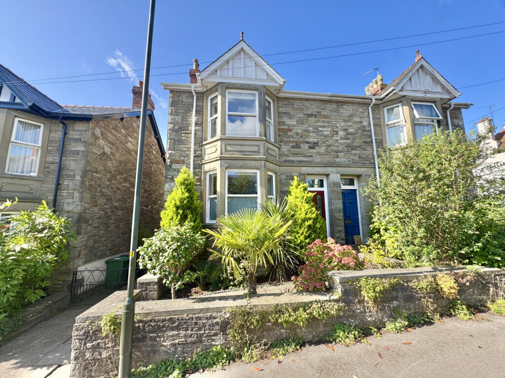 Main image of property: Grove Road, Lydney, Gloucestershire, GL15 5JE