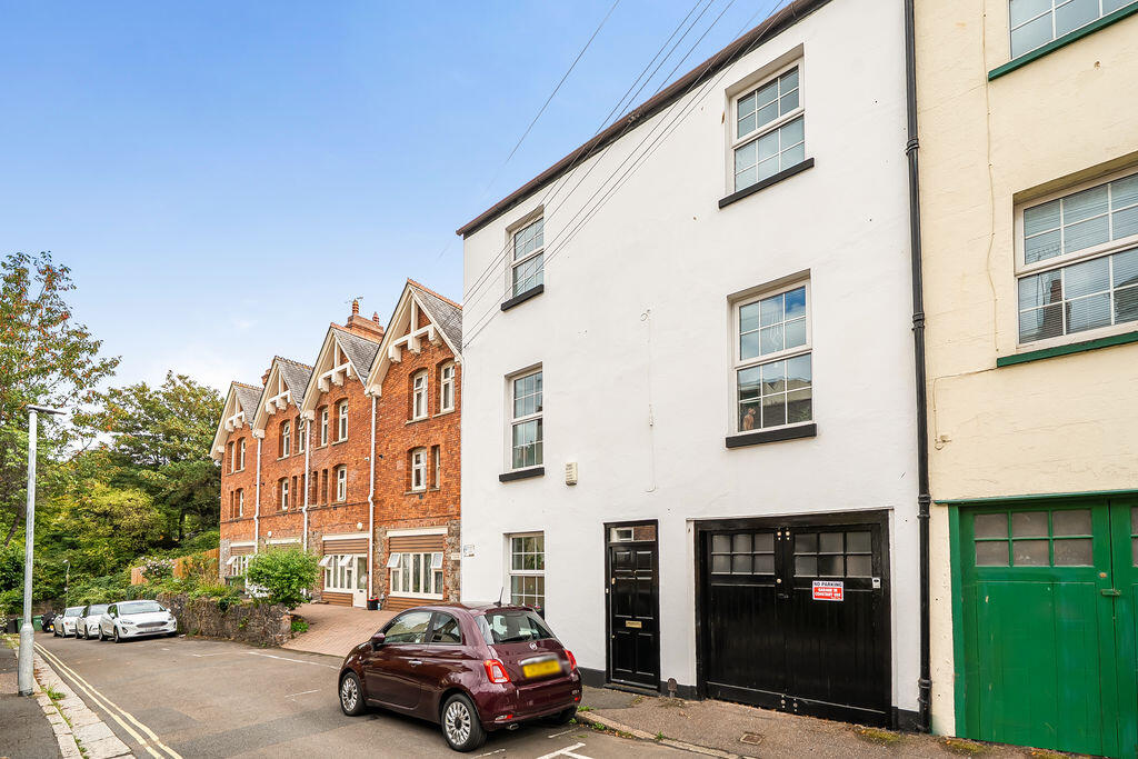 Main image of property: Pavilion Place, Edge of St Leonards
