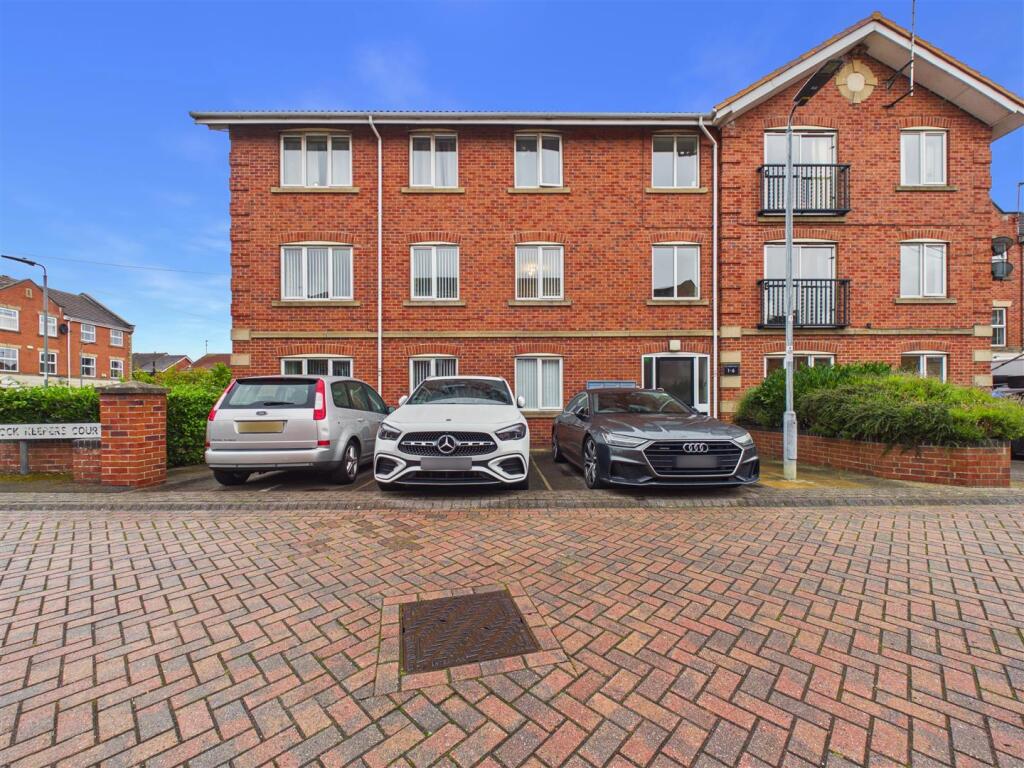 Main image of property: Lock Keepers Court, Victoria Dock