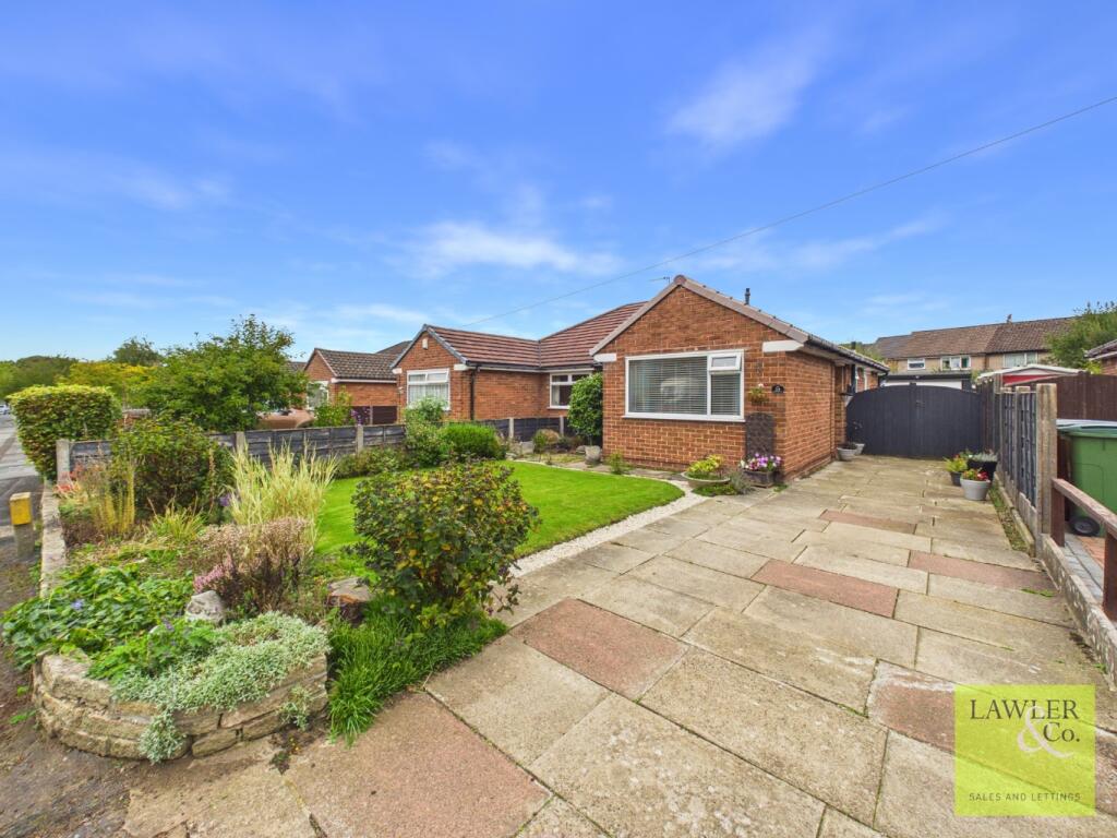 Main image of property: Cherry Tree Drive, Hazel Grove, Stockport, SK7 6AR