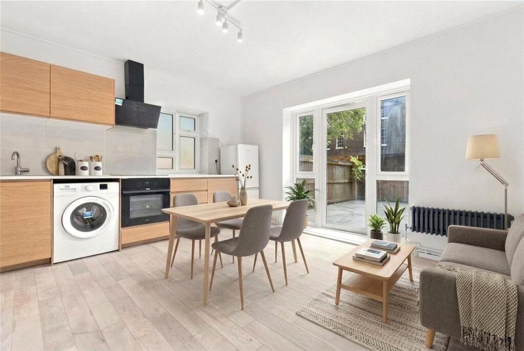 Main image of property: Cornwall Street, London, E1