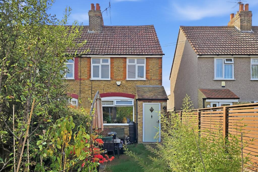 Main image of property: Mill Lane, Cheshunt, Hertfordshire, EN8 0JH