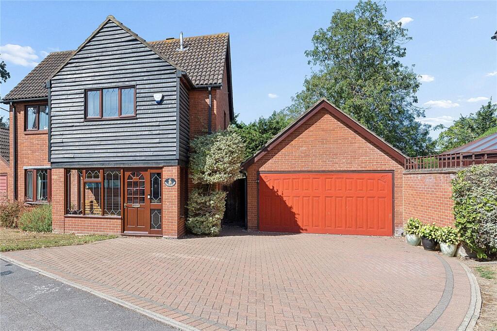 Main image of property: Brookdale Close, Upminster, RM14