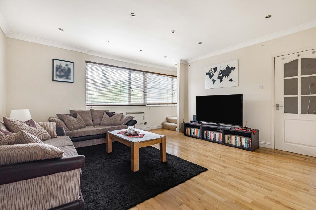 Main image of property: Ashburton Road, Croydon, CR0