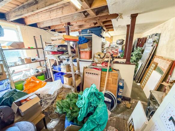 FIRST FLOOR STORAGE AREA