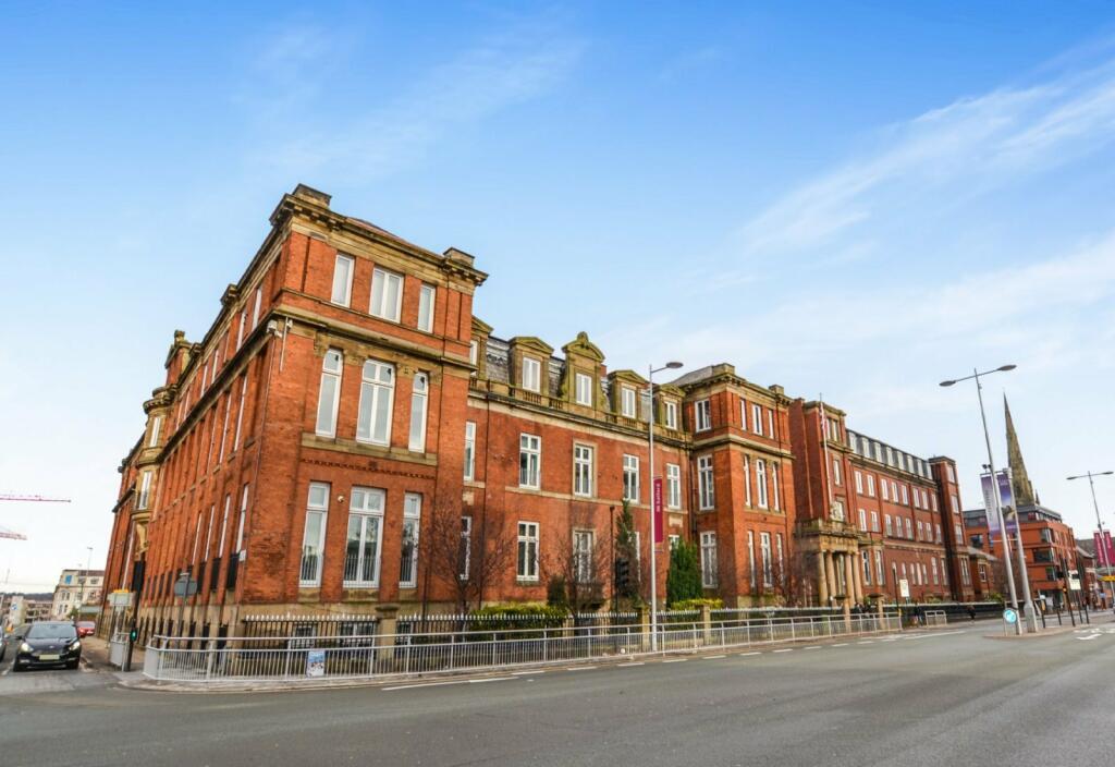 Main image of property: The Royal, Wilton Place, Salford, M3 6WP