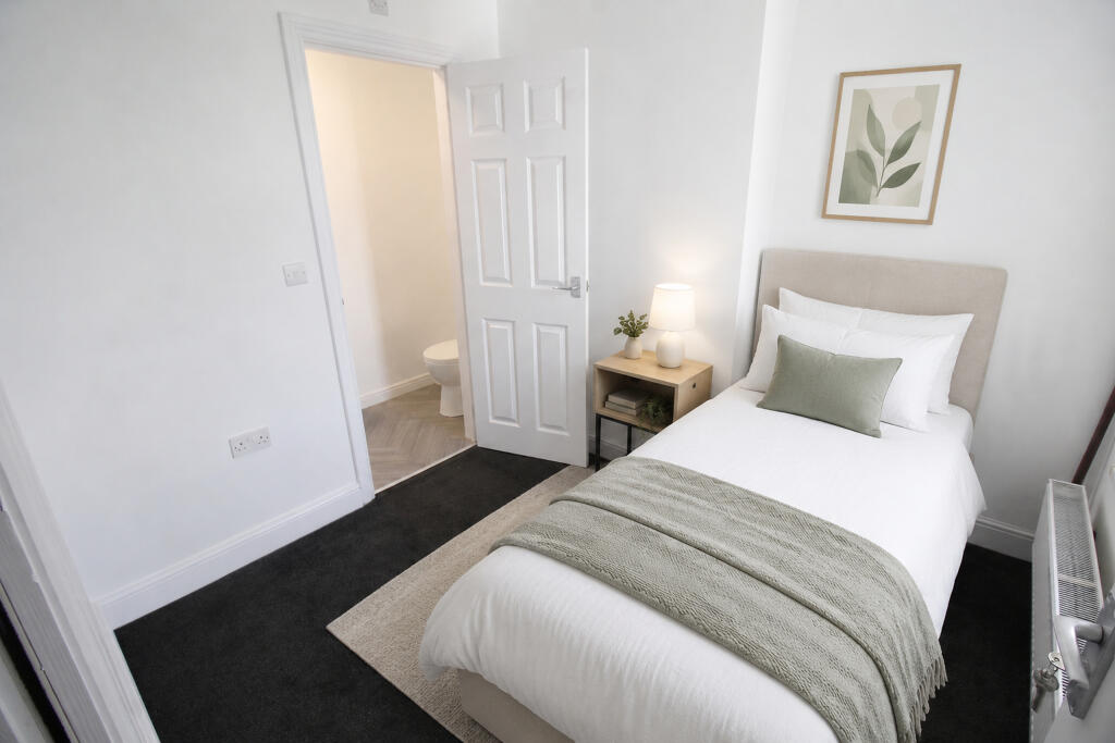Main image of property: Victoria Street, Rugby, Warwickshire