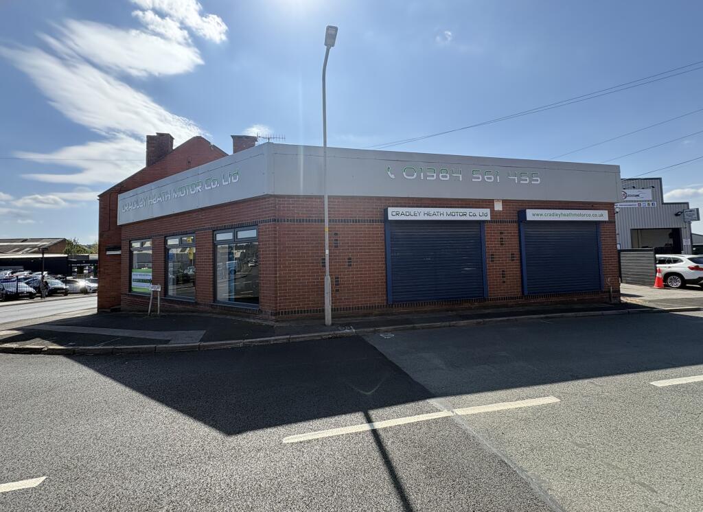 Main image of property: 1A & 1B, Woods Lane, Cradley Heath