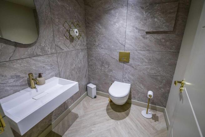 WC Ground Floor 