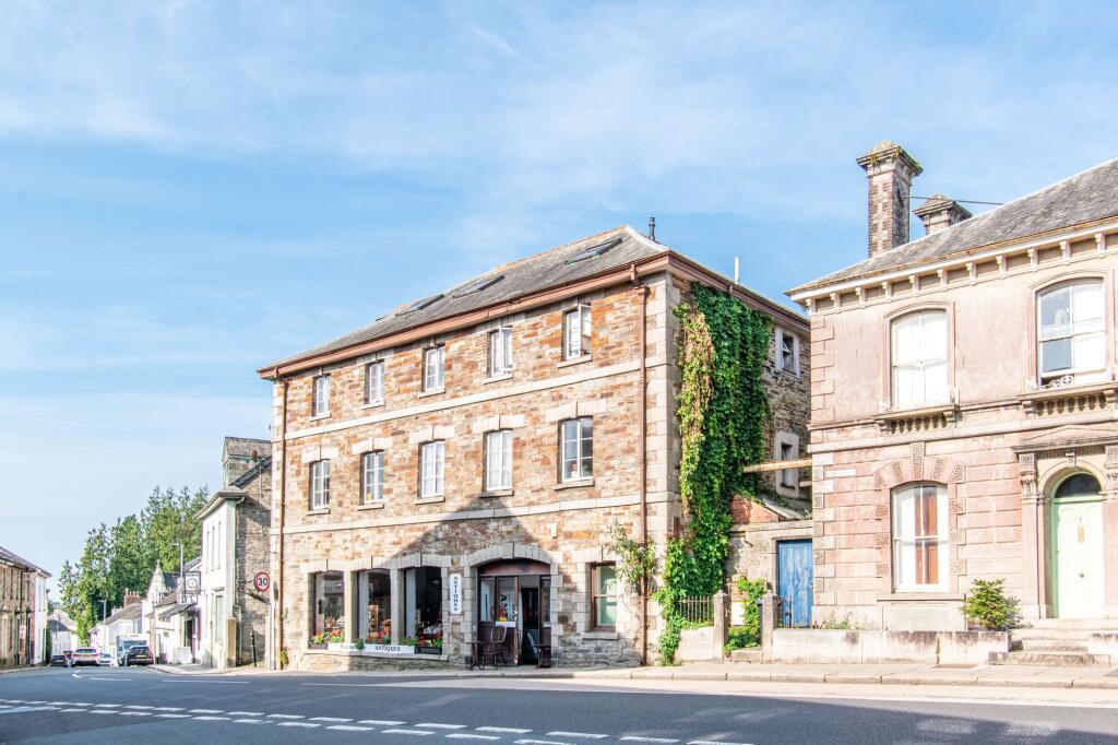 Main image of property: Windsor Place, Liskeard, PL14
