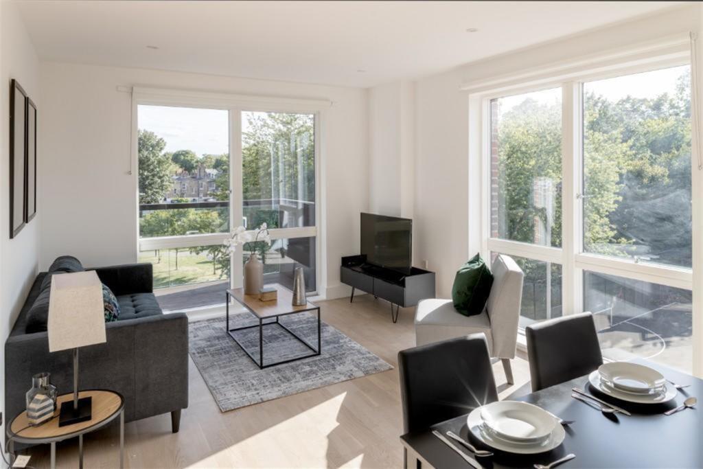 Main image of property: Pechora Way, London E14