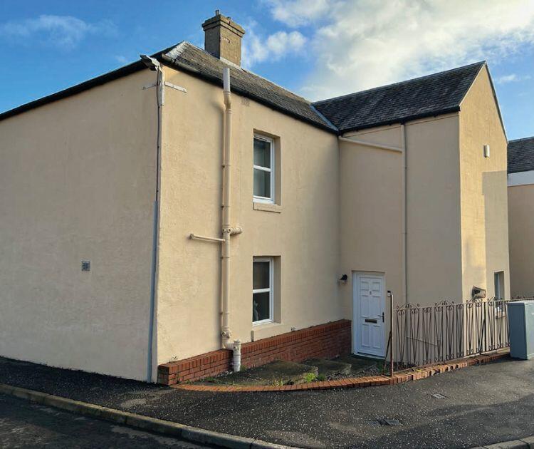 Main image of property: 5 6 Redwells Court, Kinglassie, Lochgelly, Fife, KY5 0XL